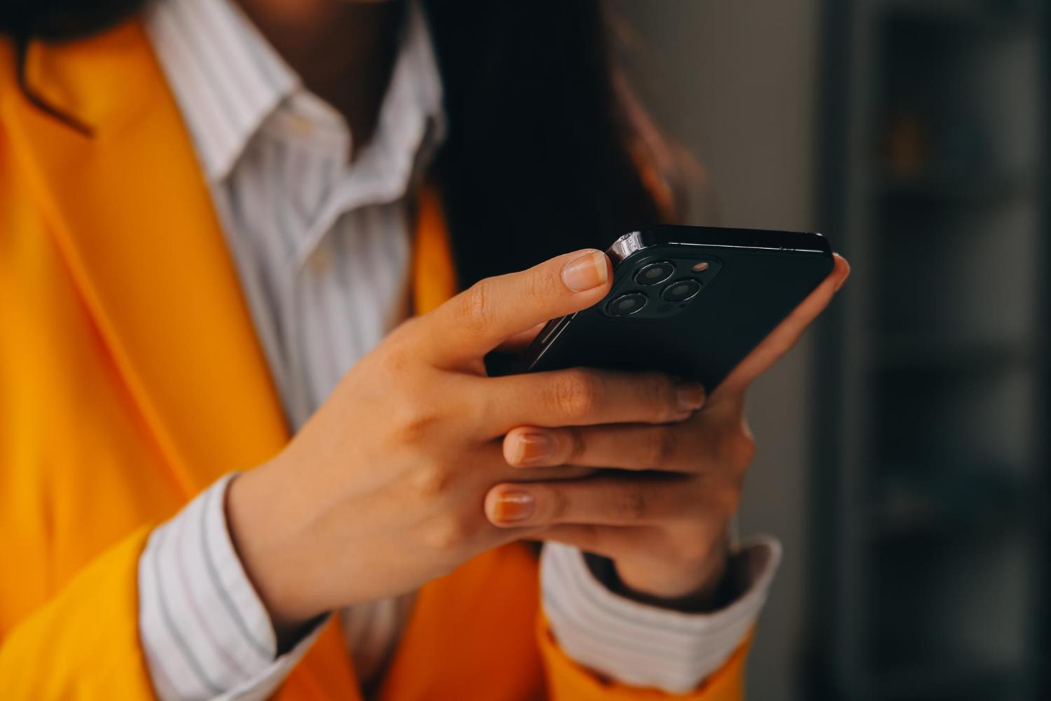 Global Reach: How Amplivoxutre Simplifies International Mobile Recharge